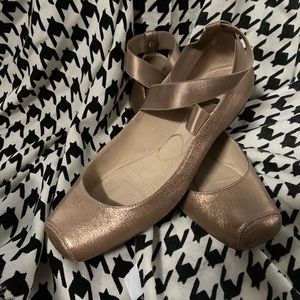 Jessica Simpson ballet flats